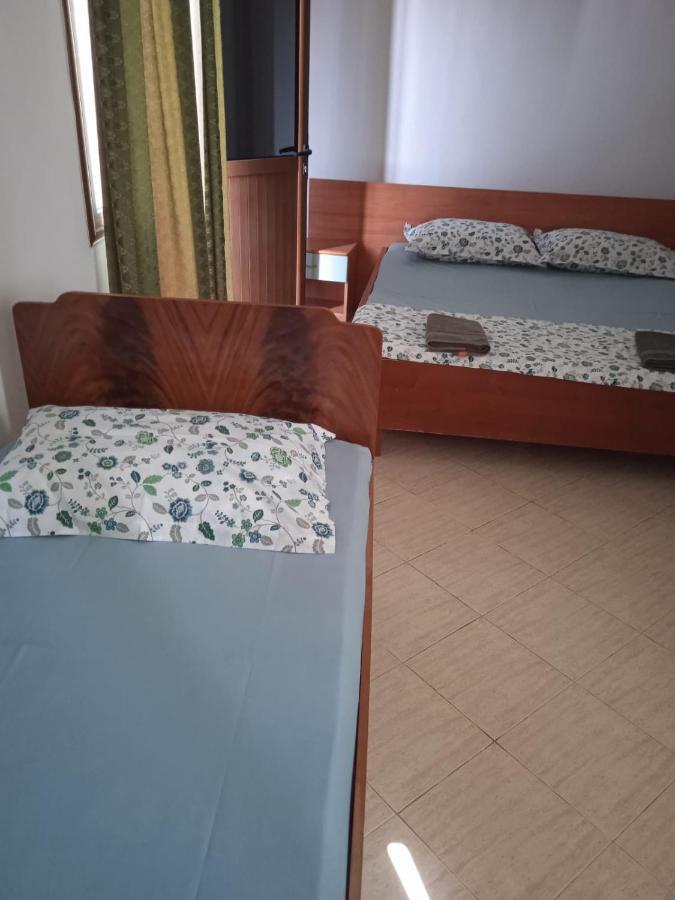 Hotel Moris Durrës Eksteriør bilde