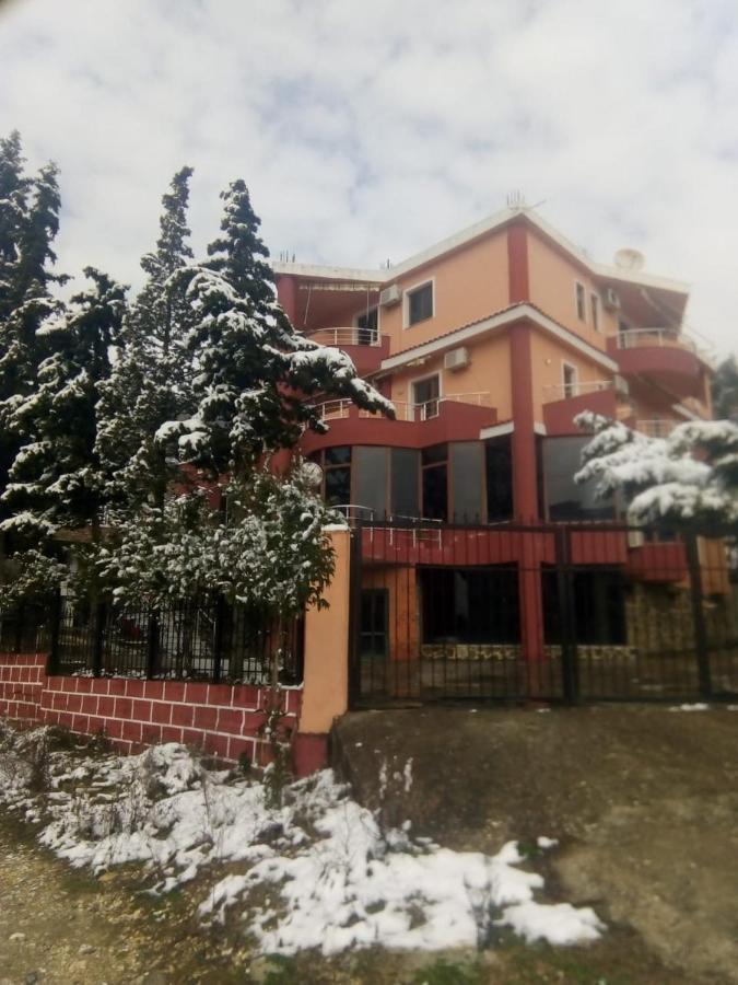 Hotel Moris Durrës Eksteriør bilde