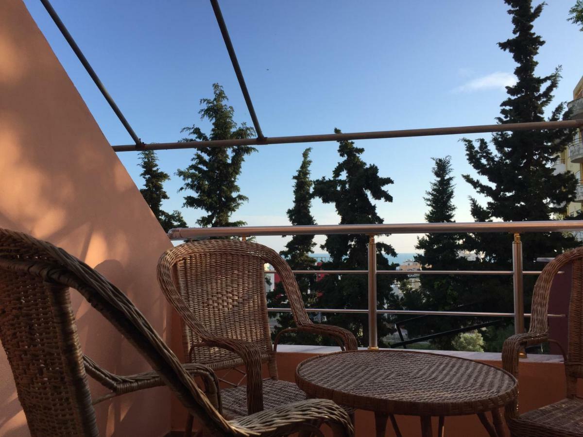 Hotel Moris Durrës Eksteriør bilde
