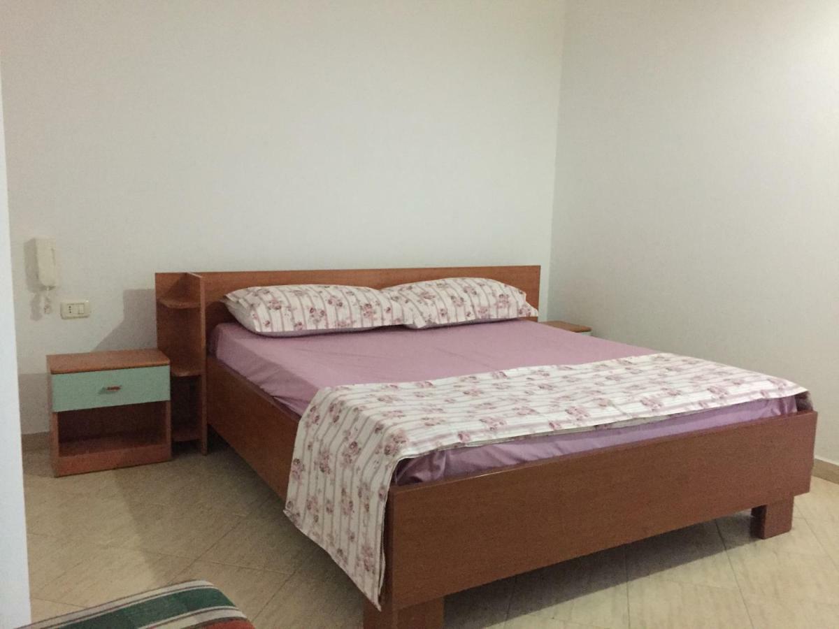 Hotel Moris Durrës Eksteriør bilde