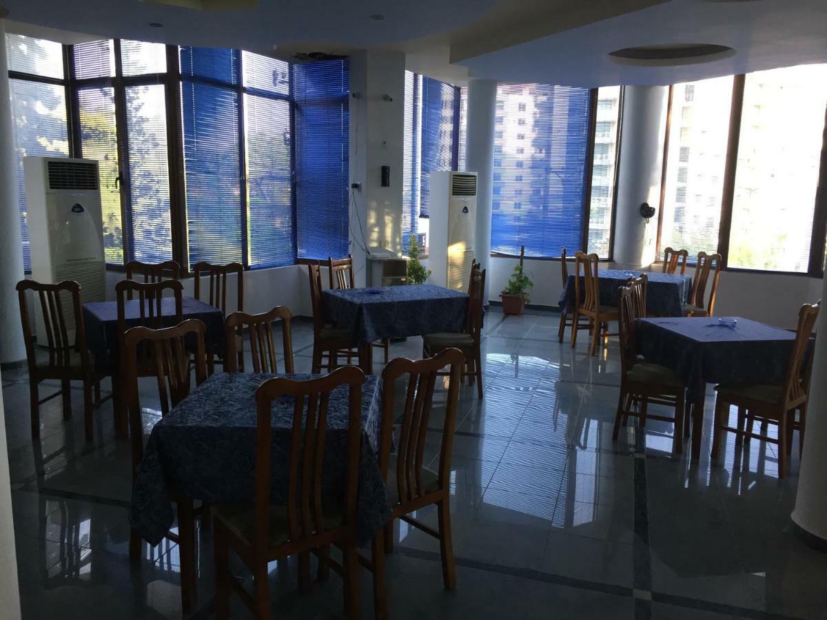 Hotel Moris Durrës Eksteriør bilde