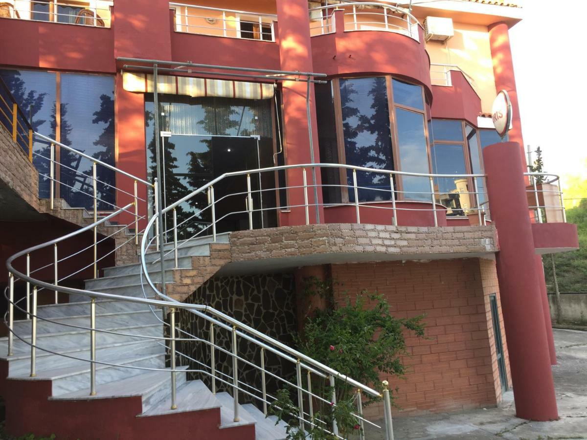 Hotel Moris Durrës Eksteriør bilde