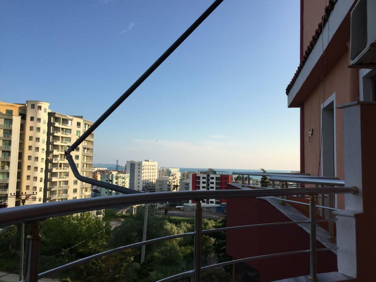 Hotel Moris Durrës Eksteriør bilde