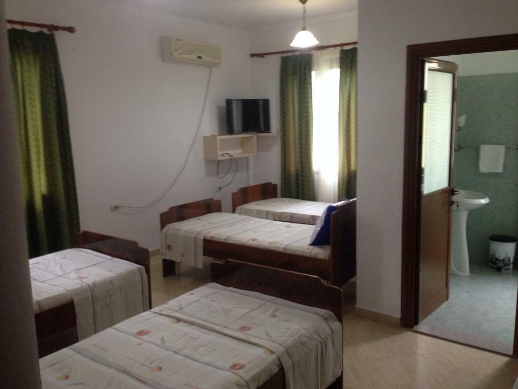 Hotel Moris Durrës Eksteriør bilde